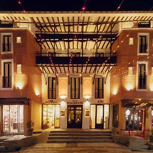 Hotel Roadhouse, Kathmandu- Contemporary Boutique Hotel
